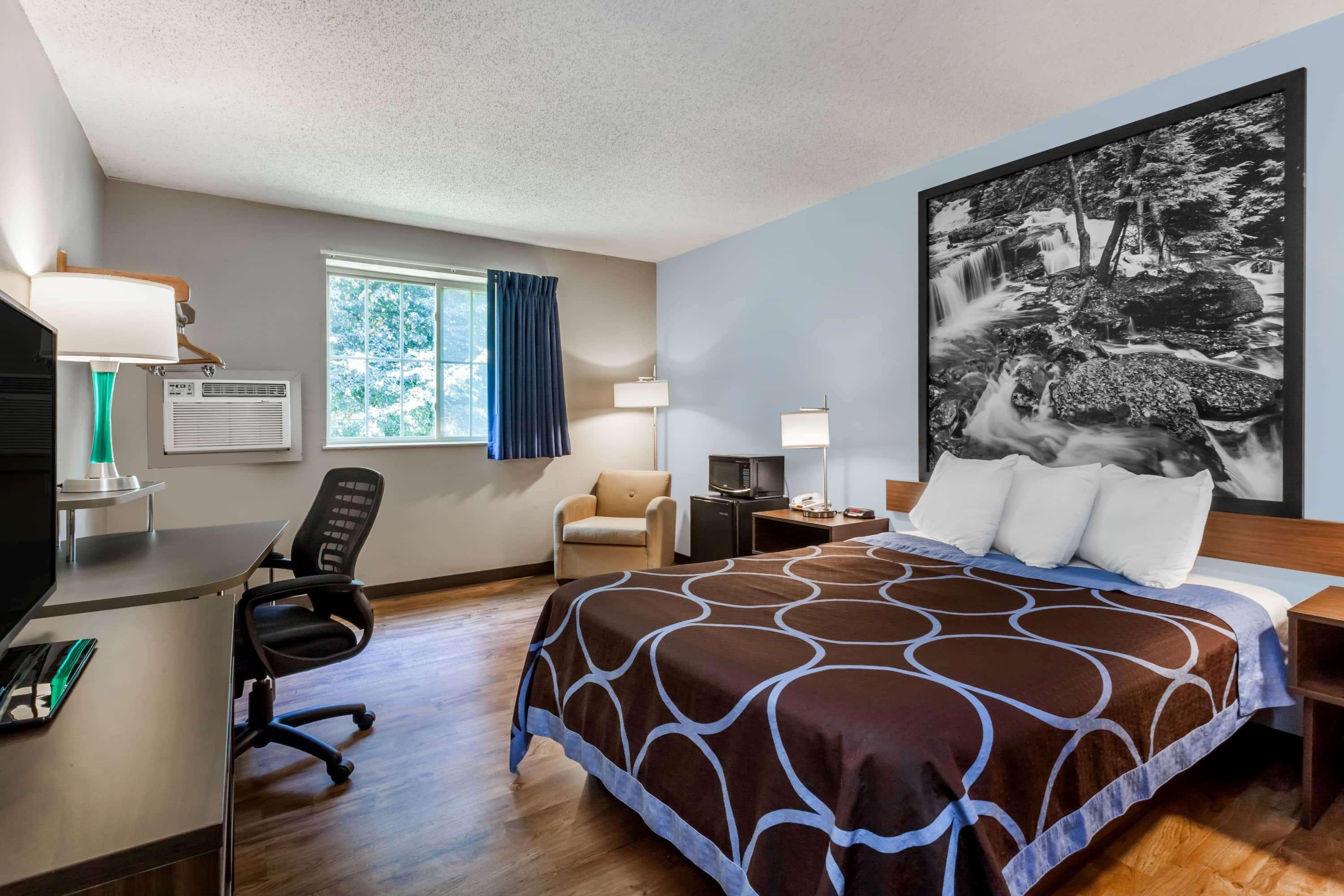 Super 8 By Wyndham East Stroudsburg - Poconos Hotel Exterior foto