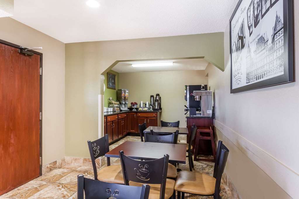 Super 8 By Wyndham East Stroudsburg - Poconos Hotel Facilități foto
