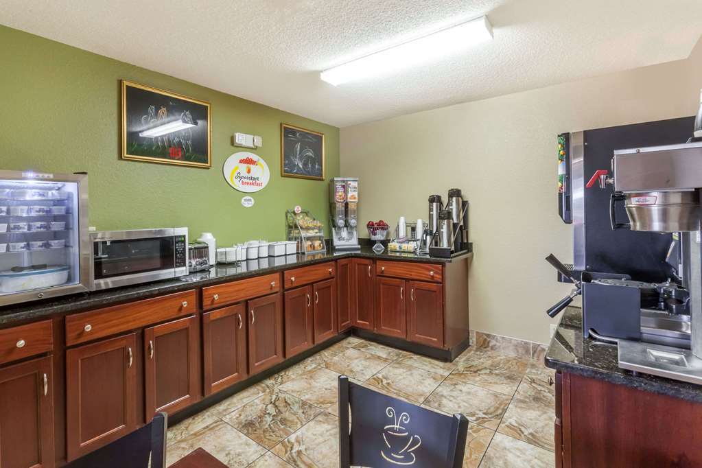 Super 8 By Wyndham East Stroudsburg - Poconos Hotel Facilități foto
